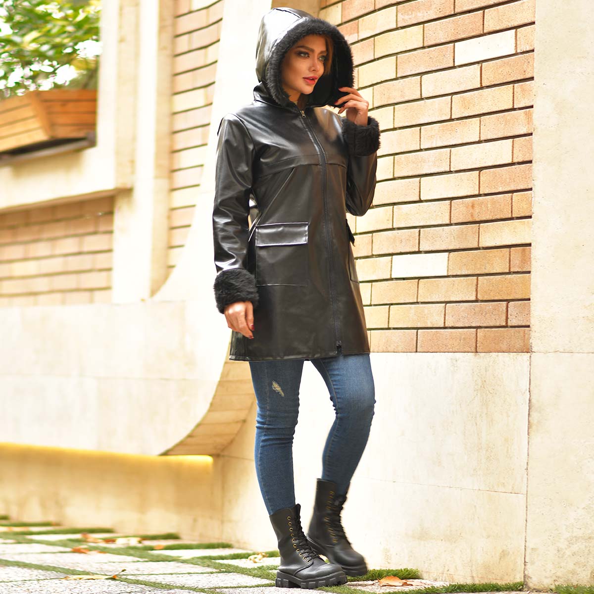 مانتو چرم دخترانه مدل Targol