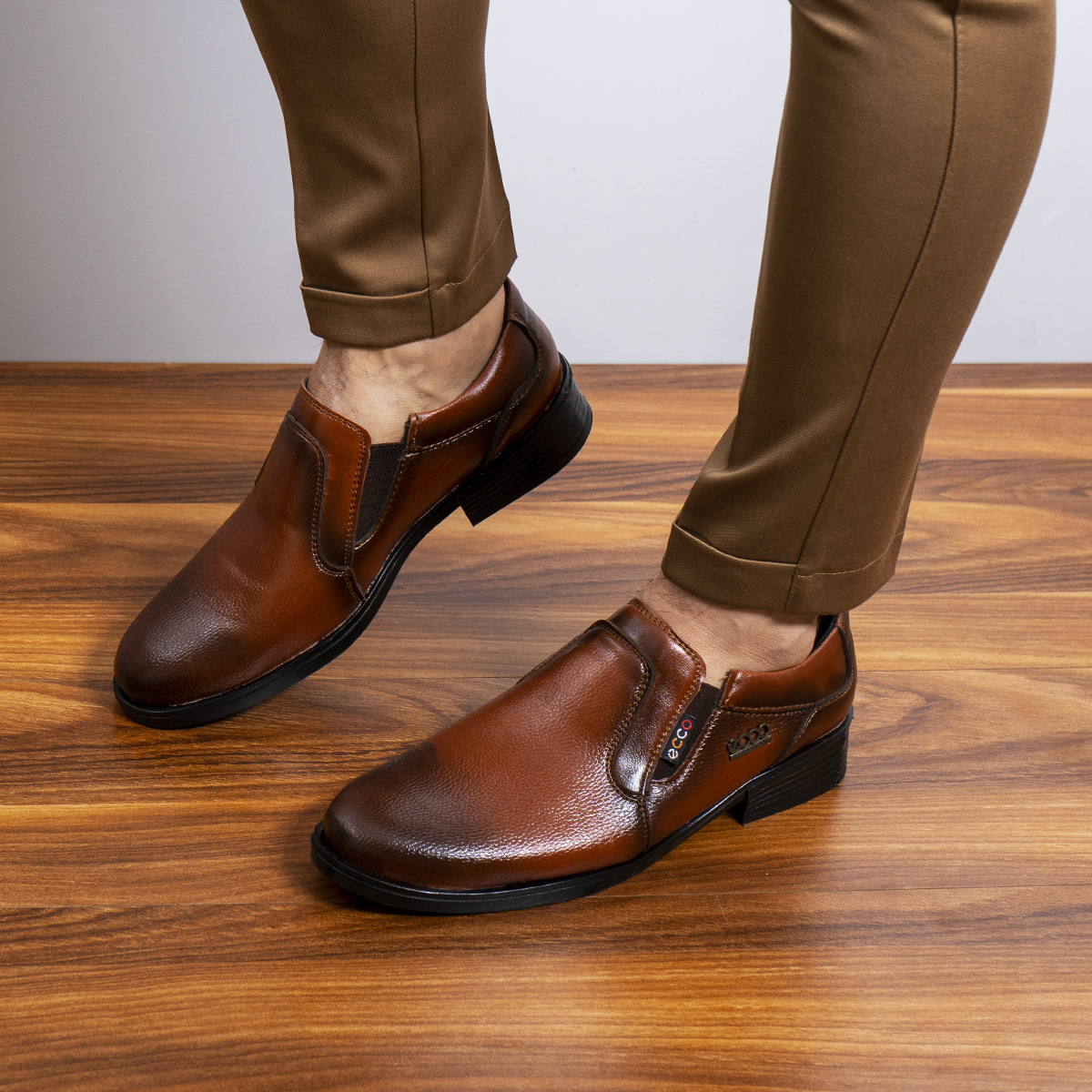 کفش ecco مردانه قهوه ای مدل Kelvin