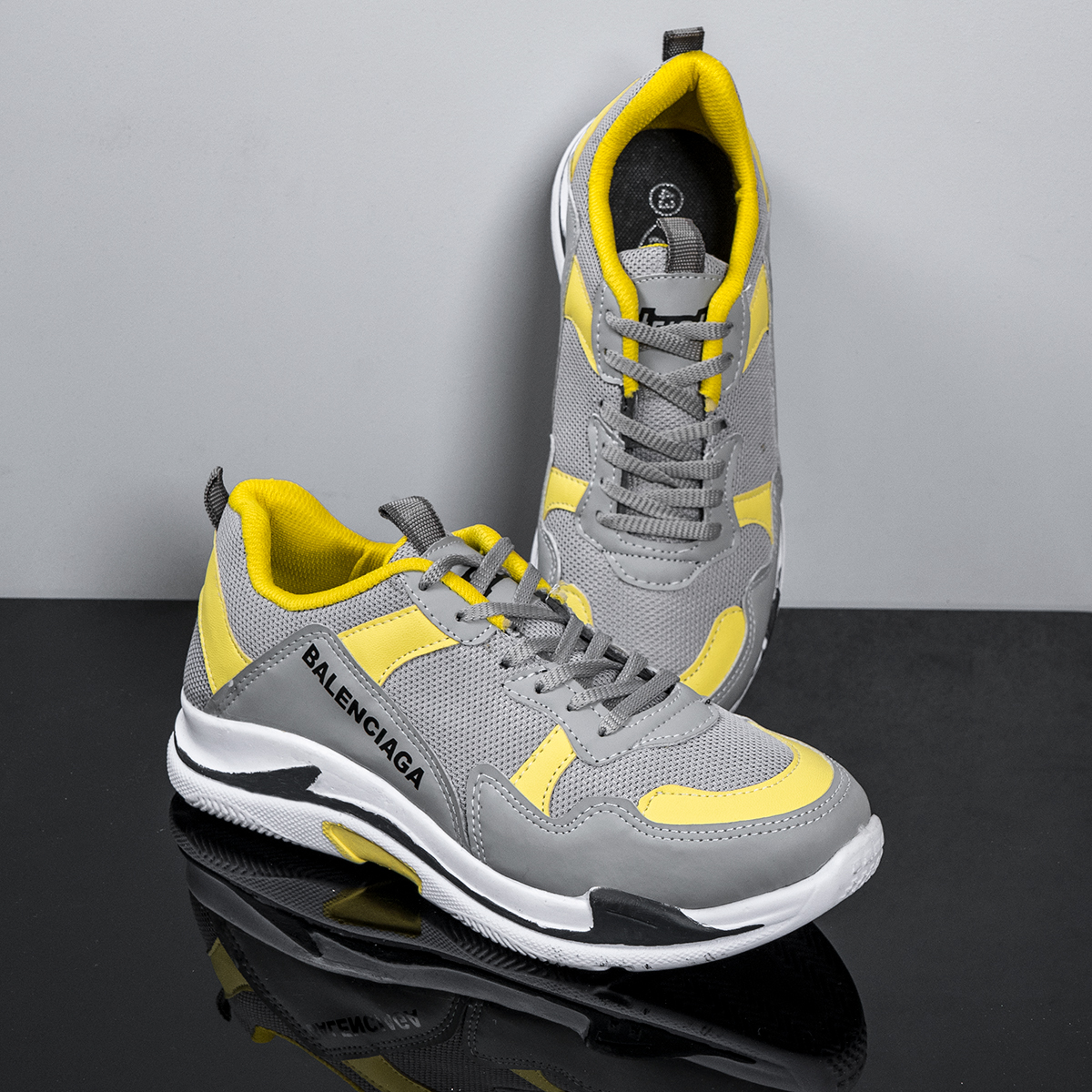 کفش ورزشی طوسی مردانه مدل Aribam