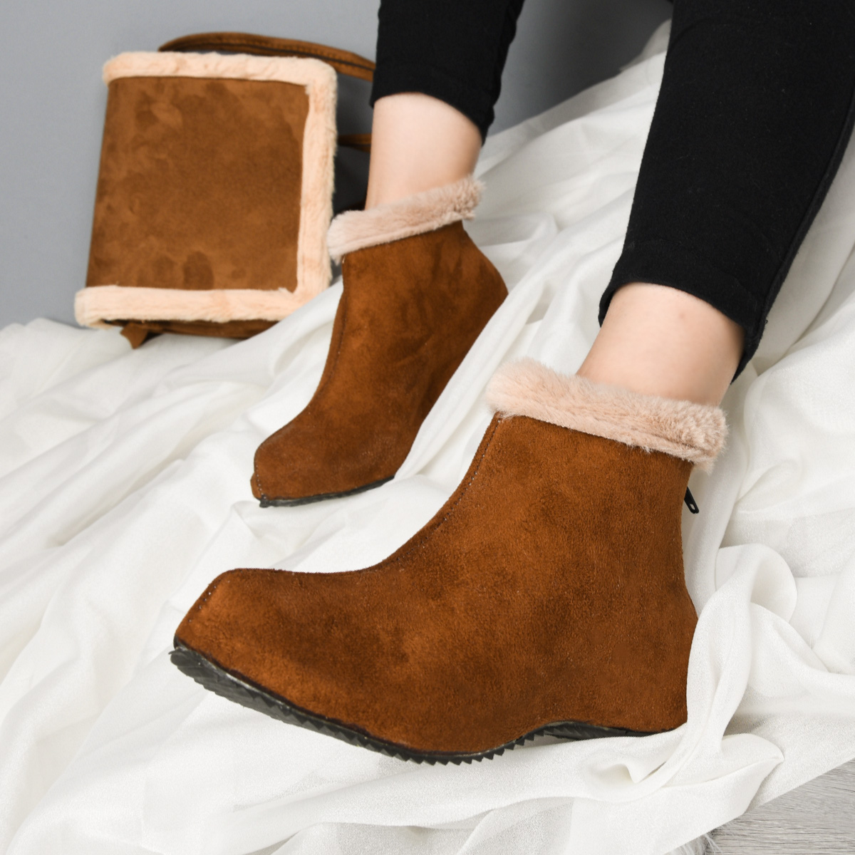 ست کیف و کفش دخترانه ariana عسلی