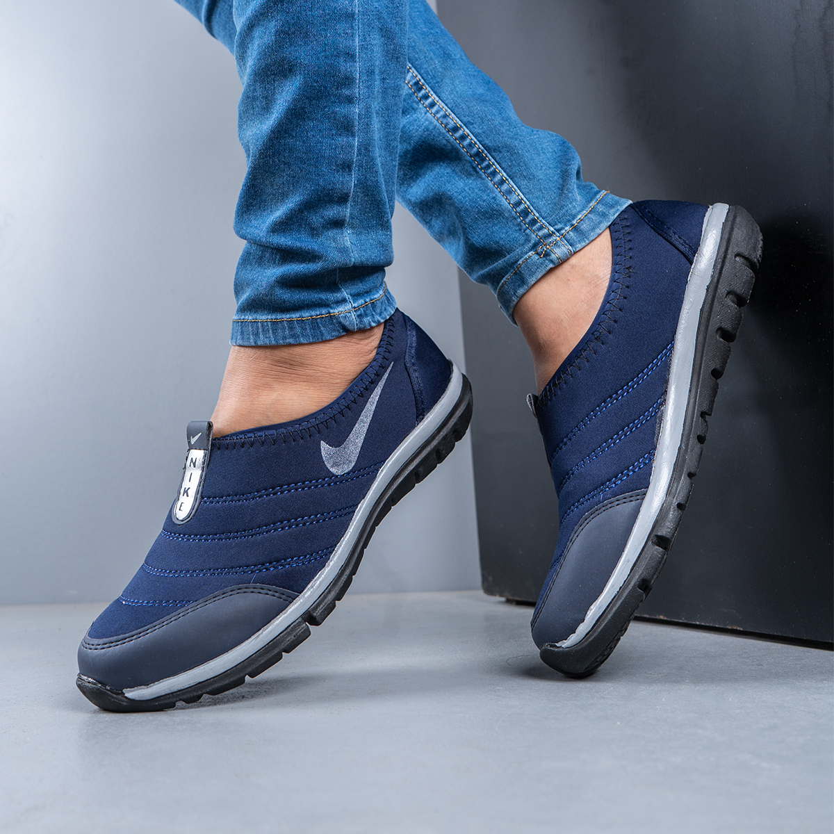 کفش مردانه Nike سرمه ای مدل Nadel