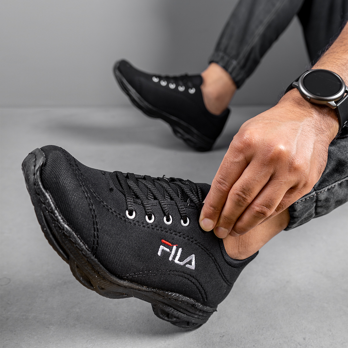 کفش ورزشی Fila مشکی مردانه مدل Koa