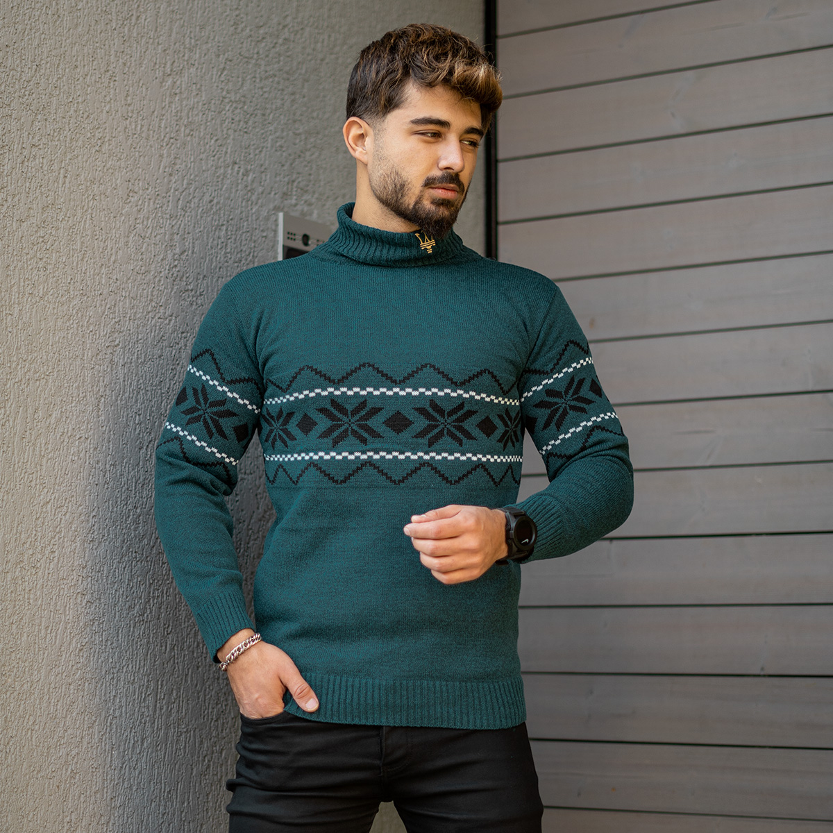 پلیور یقه اسکی کله غازی حاشیه مشکی مدل Arja