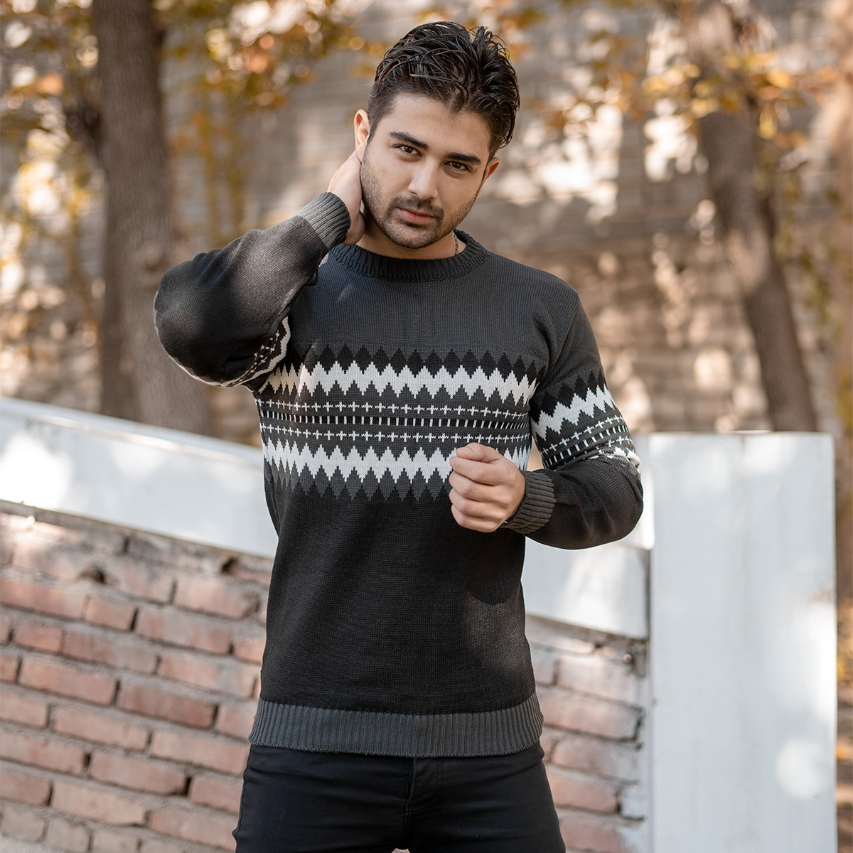 پلیور ژاکارد ذغالی مشکی مردانه مدلSami