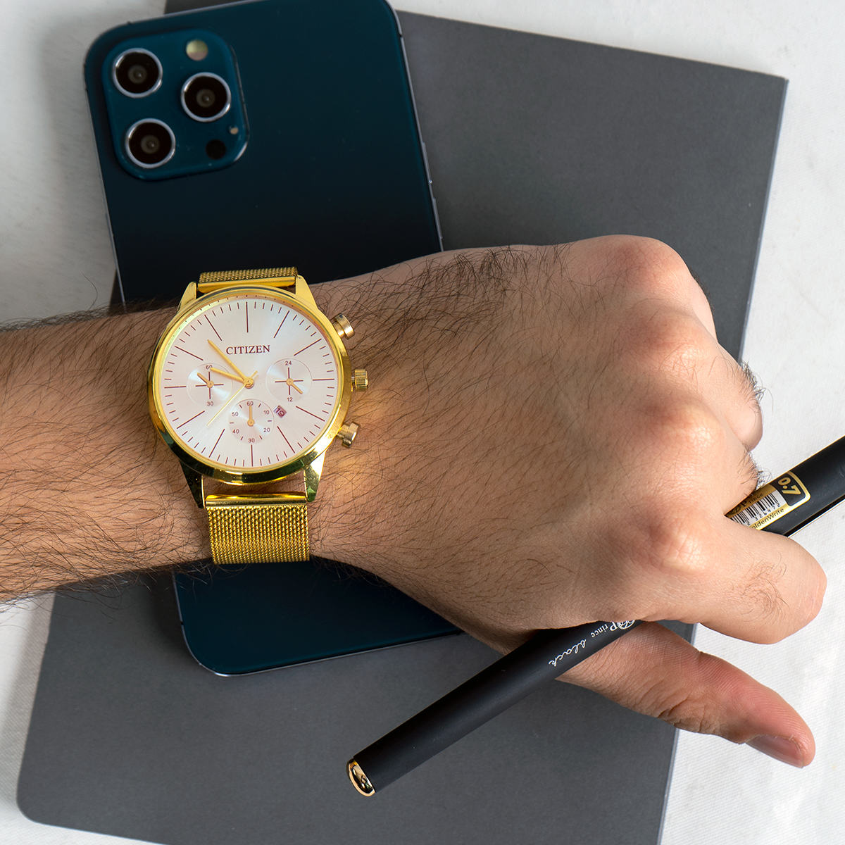 ساعت Citizen طلایی مدل matin