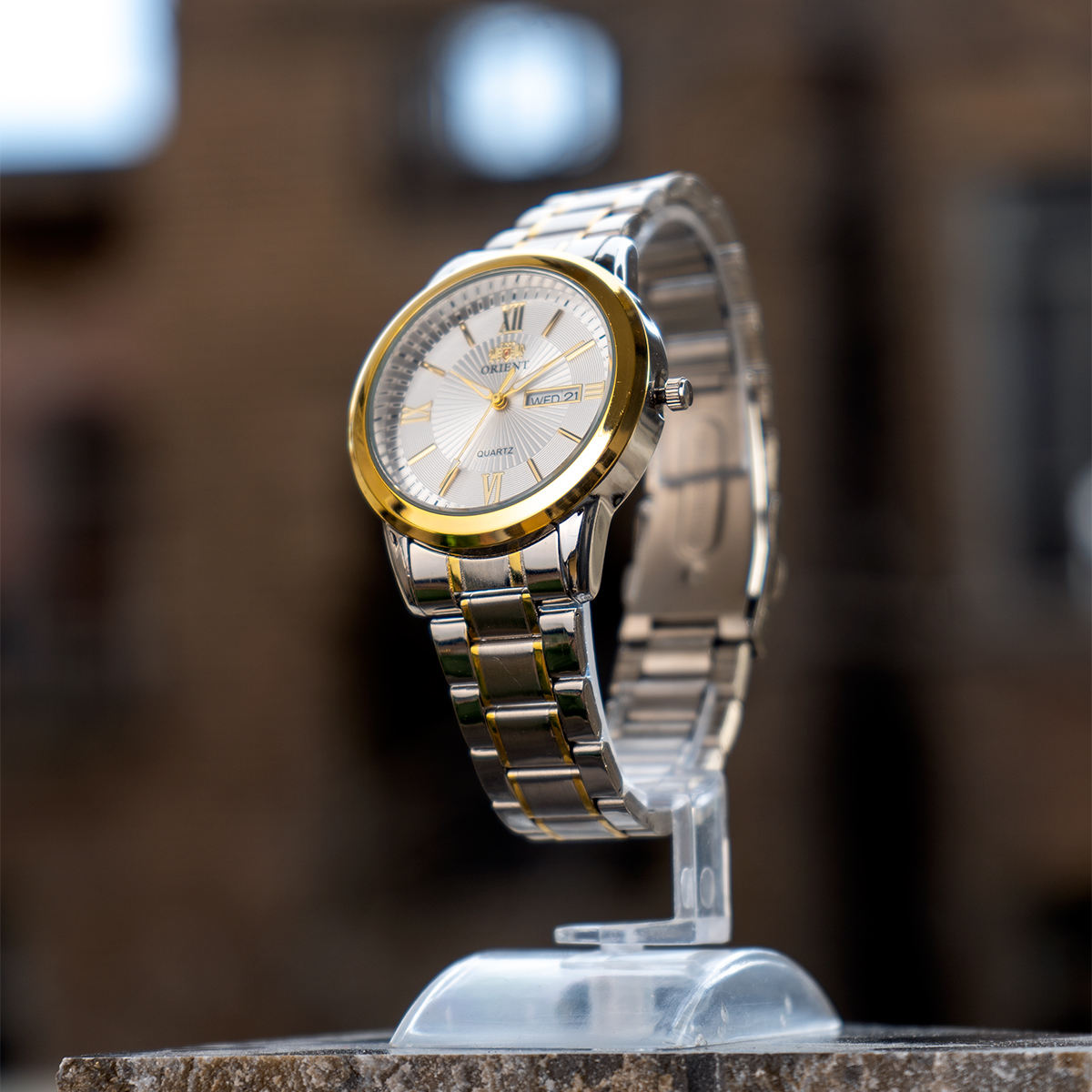 ساعت مچی Orient دورنگ مدل Z20