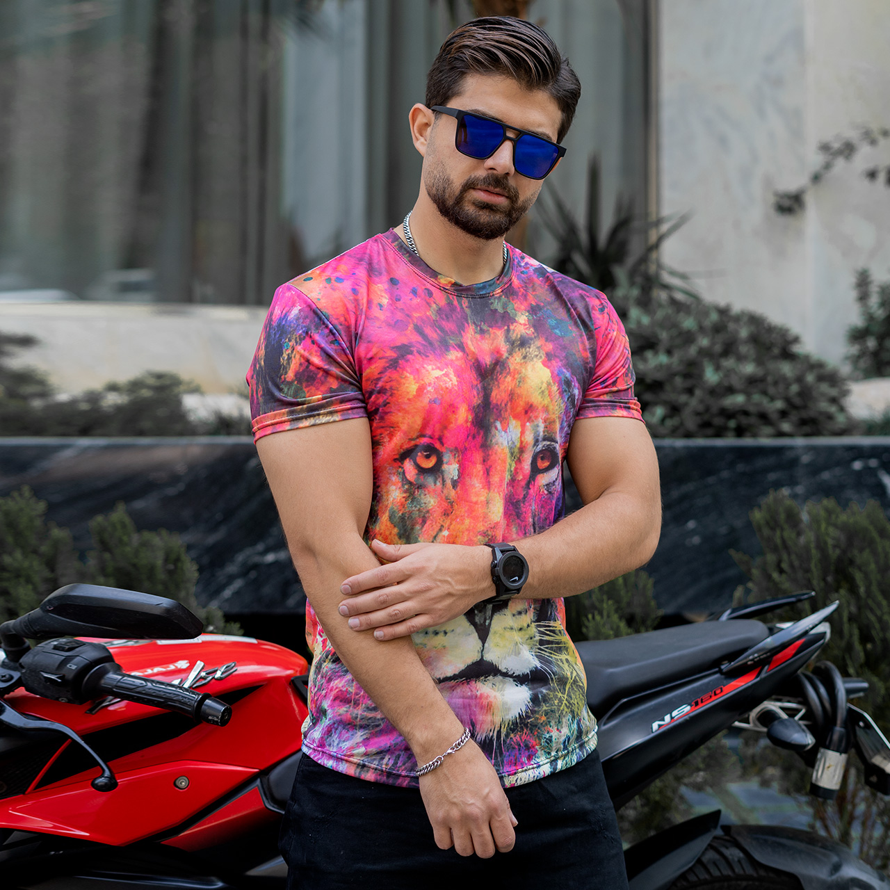 تیشرت مردانه آبرنگی طرح شیر مدل C23