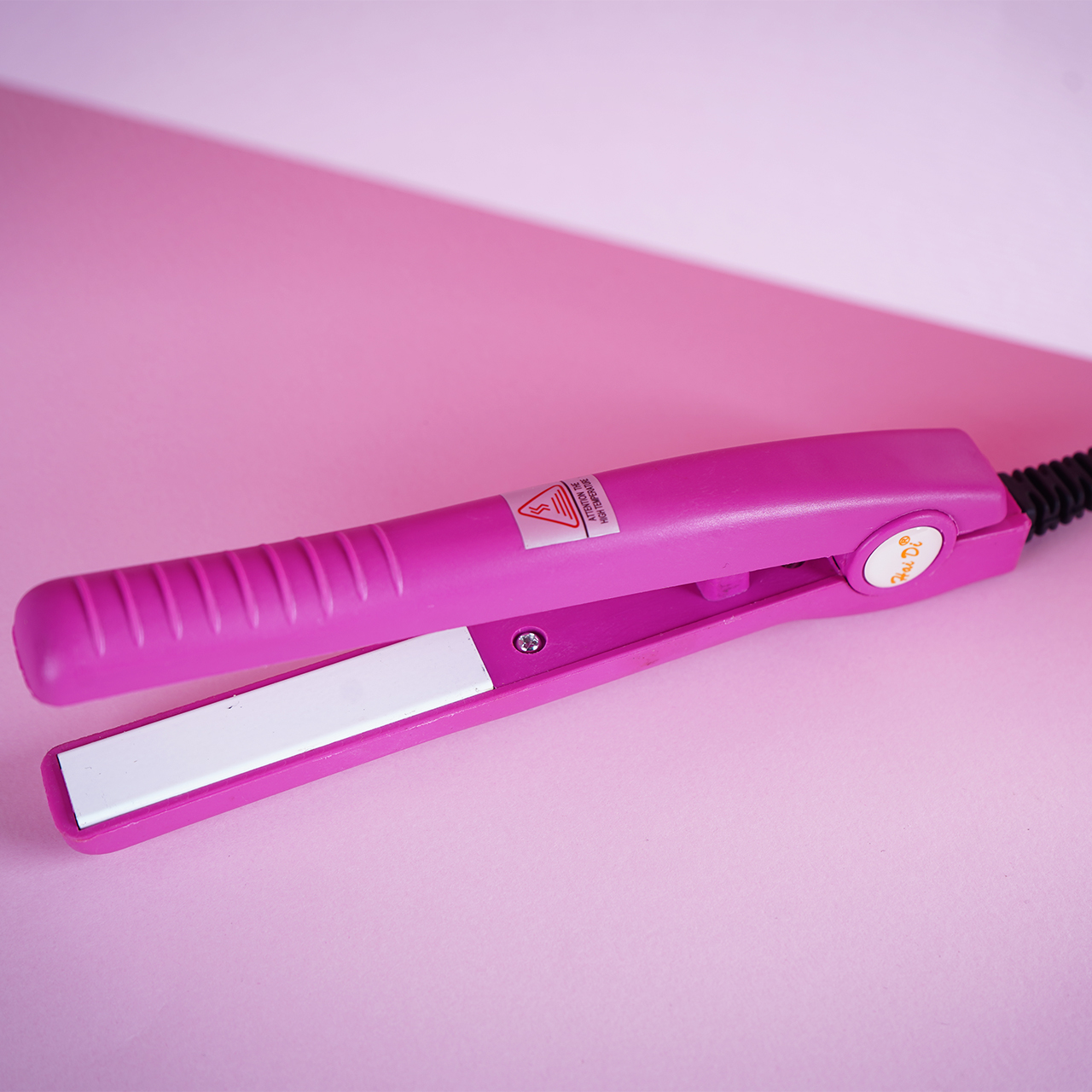 اتو مو مسافرتی HAIDI مدل Hd-768