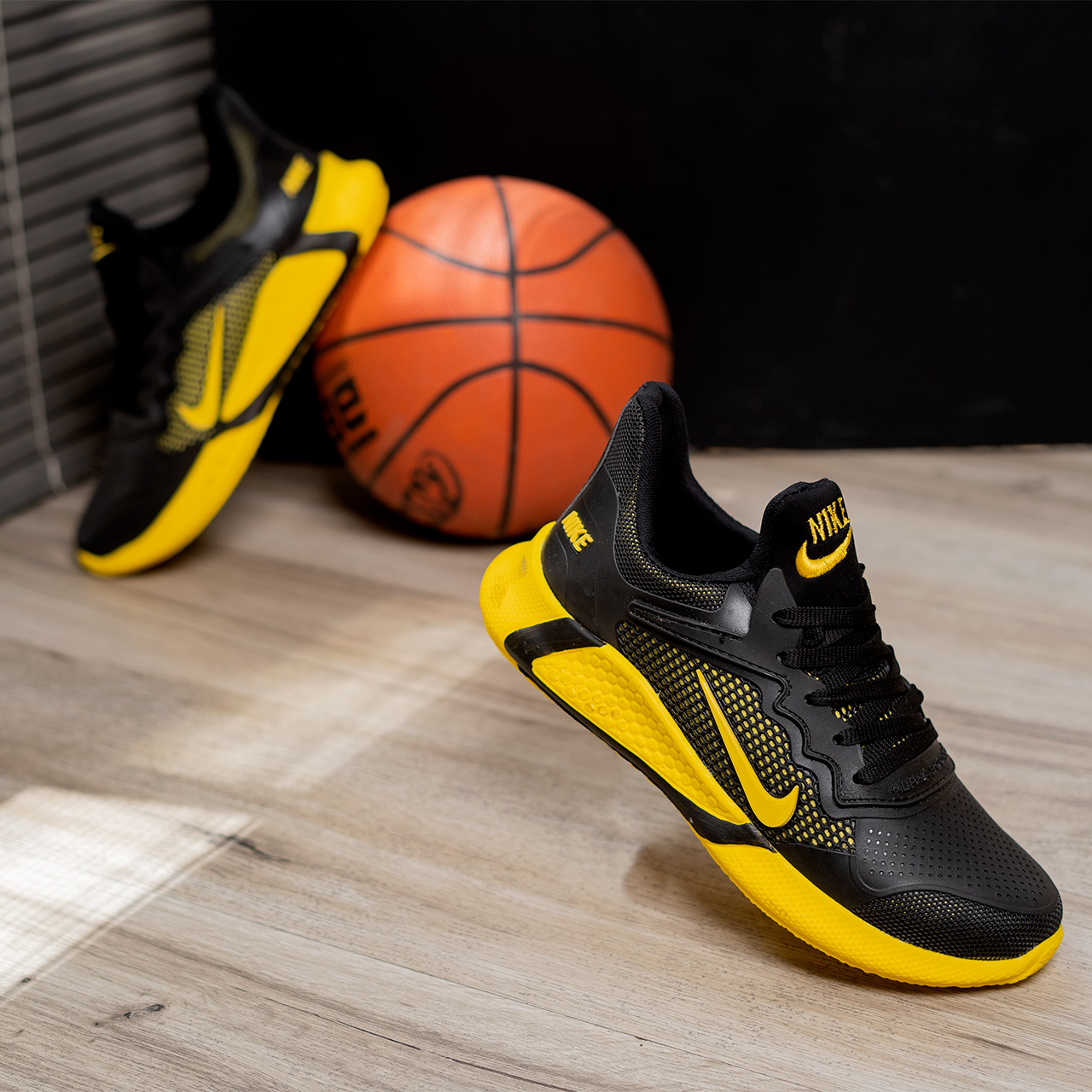 کفش ورزشی نایک مشکی زرد مردانه مدل alpha