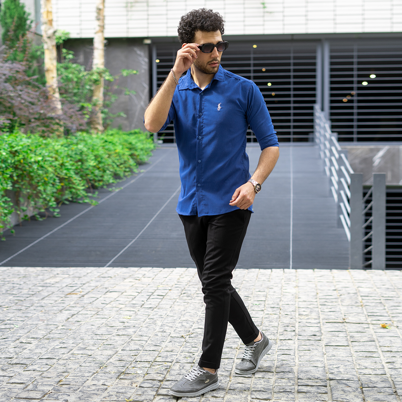 پیراهن مردانه آبی نفتی مدل VQ