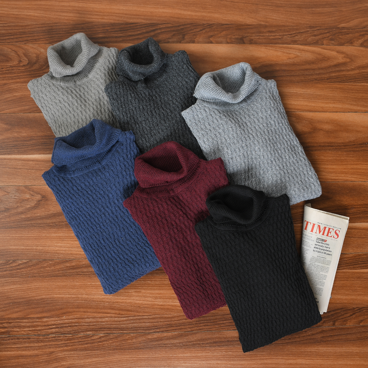 پلیور یقه اسکی مشکی طرح راه راه مردانه مدلT10