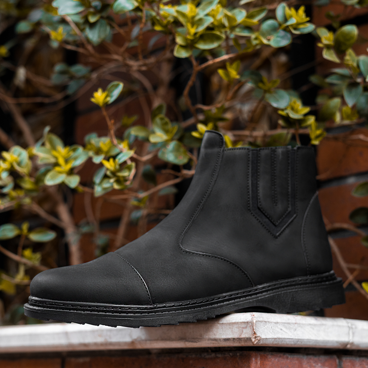 نیم بوت مردانه مشکی مات مدل Argan