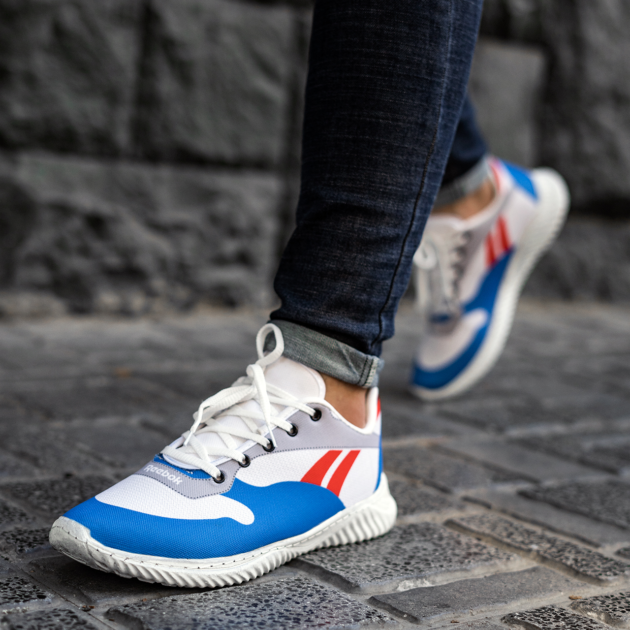 کفش ورزشی مردانه ریبوک آبی سفید مدل saman