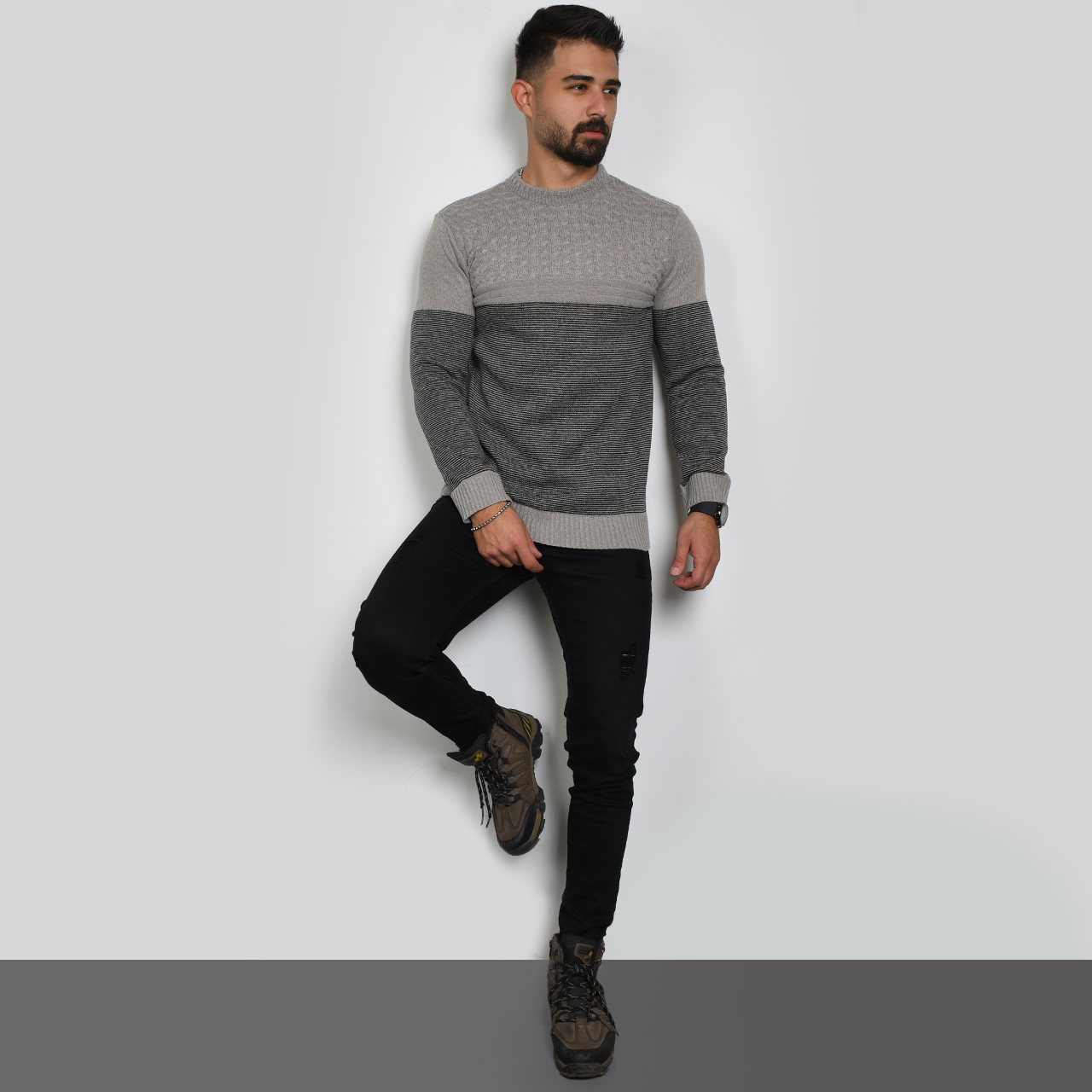 پلیور مردانه راه راه طوسی مدل navid