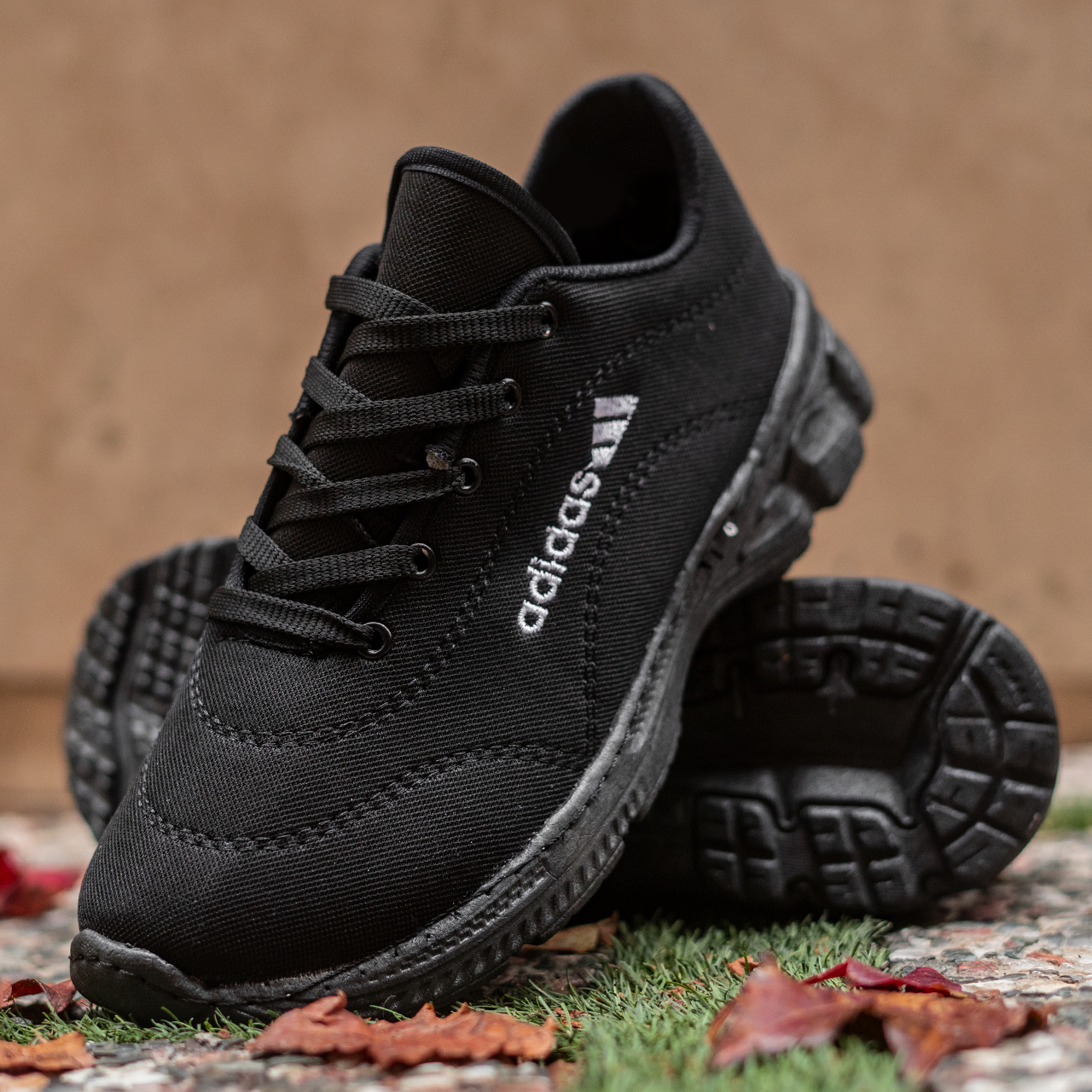 کفش ورزشی (T) مردانه طرح آدیداس مشکی مدل mersa