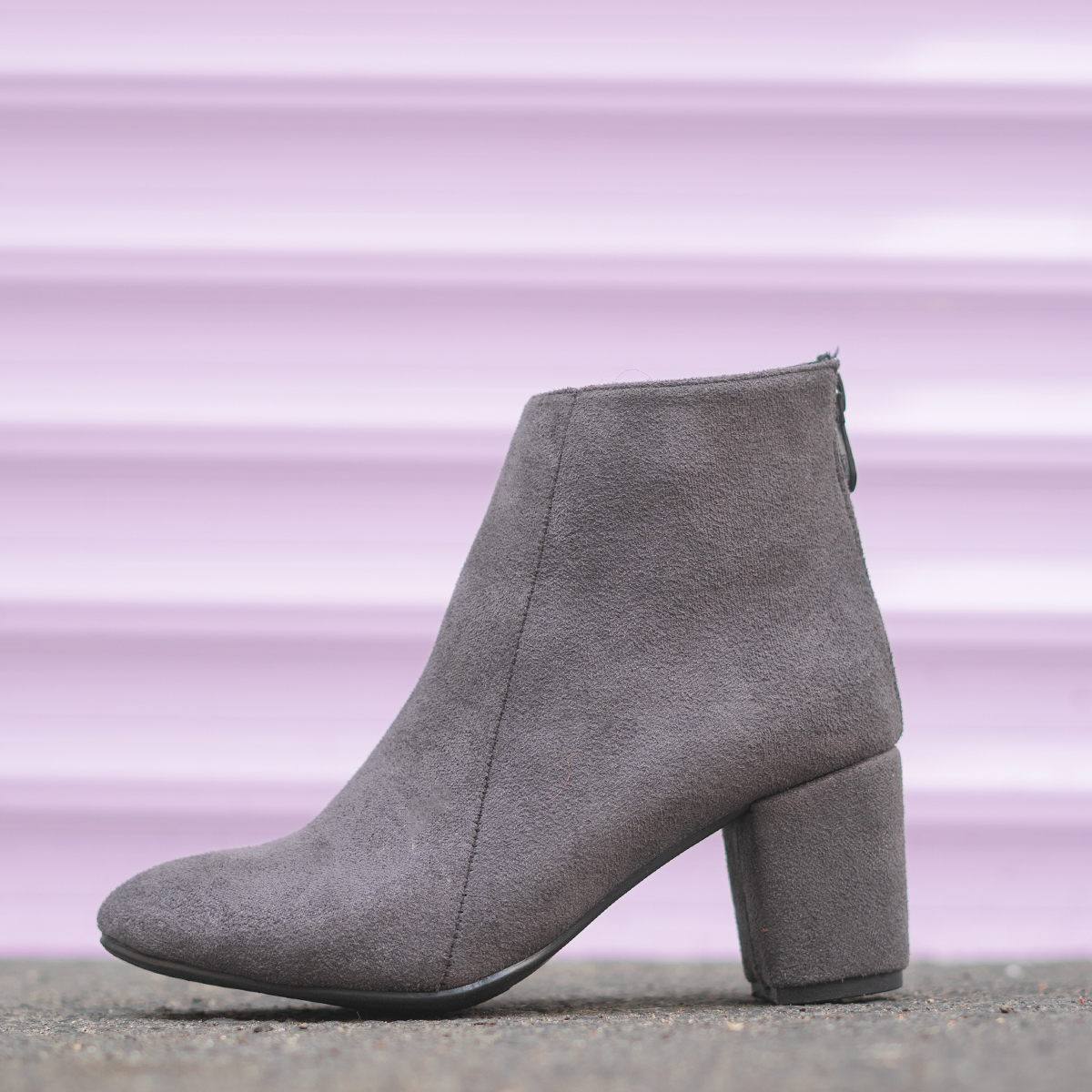 نیم بوت دخترانه پاشنه دار طوسی مدل Anosha