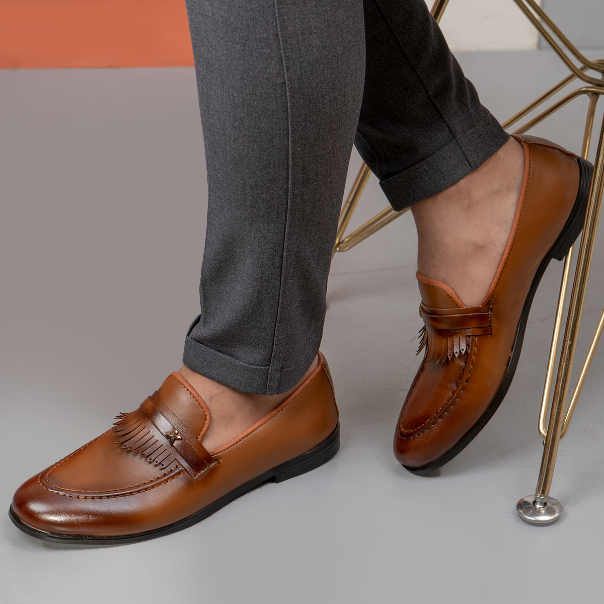 کفش کالج مردانه عسلی مدل Korom