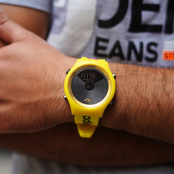ساعت مچی ADIDAS زرد مردانه مدل GSS