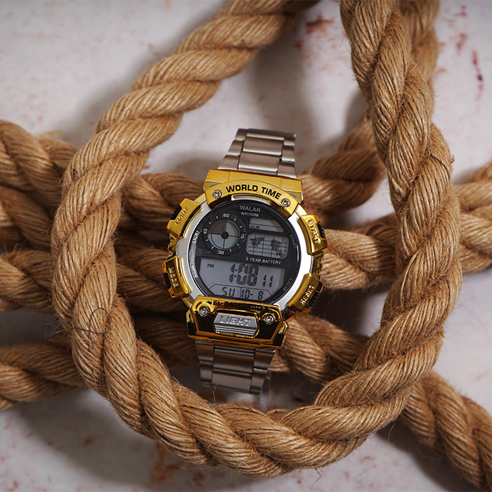 ساعت مچی کامپیوتری طلایی مدل Worldtime