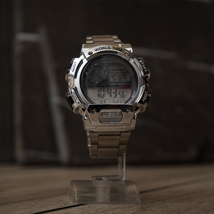 ساعت مچی کامپیوتری نقره ای مدل Worldtime