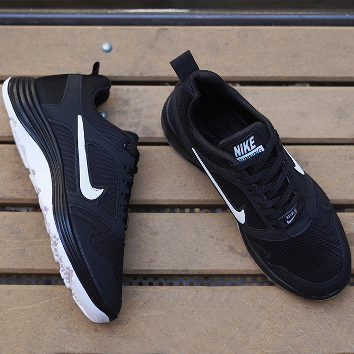 کفش ورزشی مردانه مشکی سفید مدل Rabin