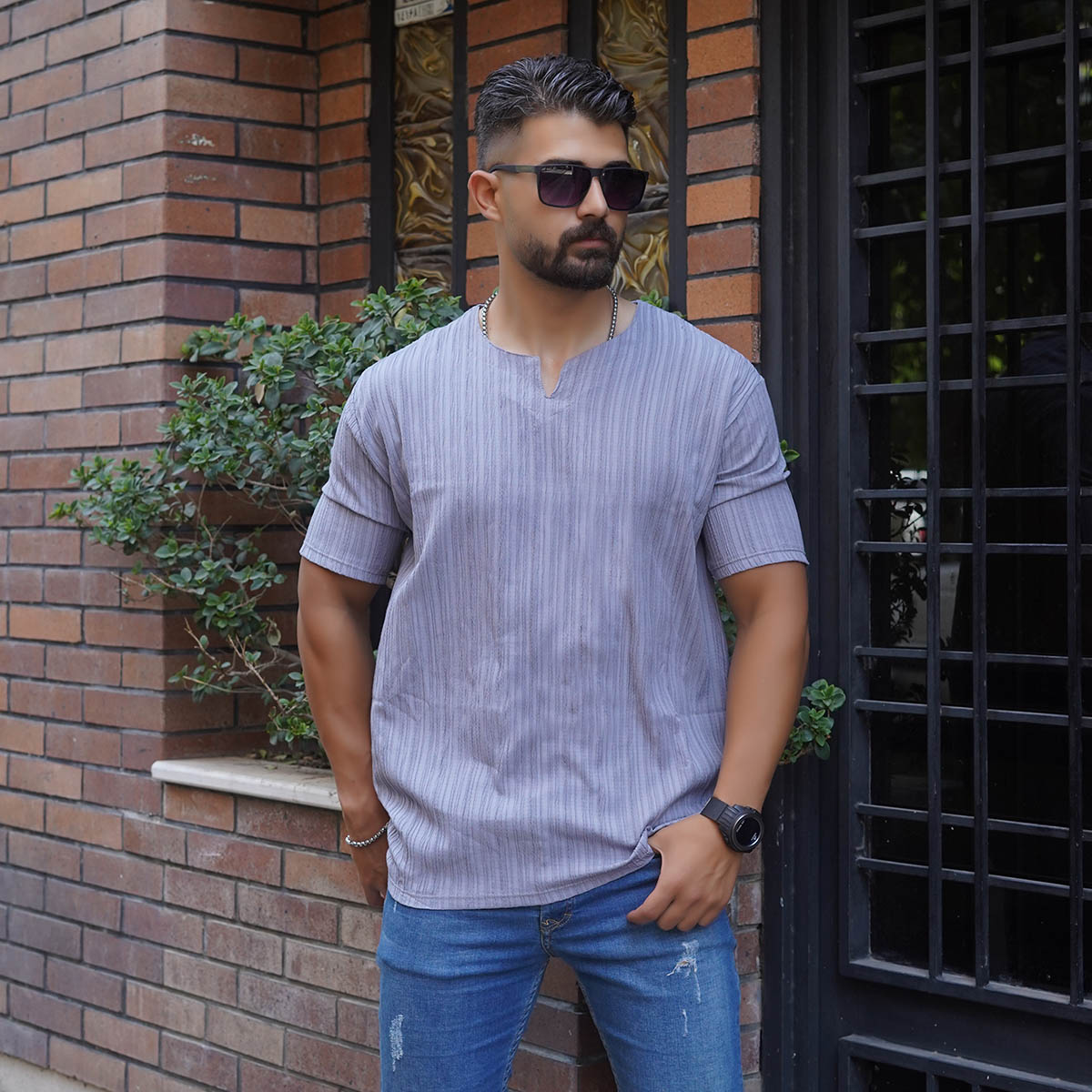 تیشرت مردانه طوسی آستین کوتاه مدل Bardia