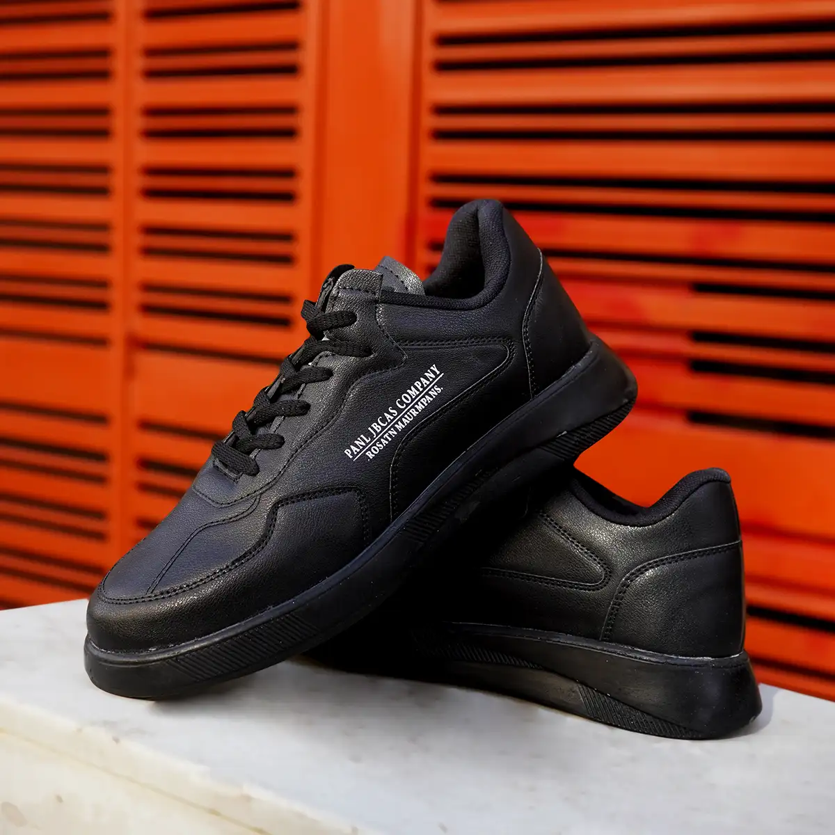 کفش تخت تمام مشکی مردانه مدل Anatomic