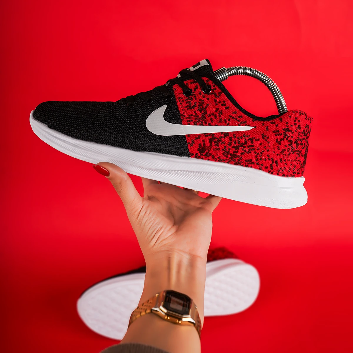 کفش ورزشی نایک مشکی قرمز مردانه مدل Saber