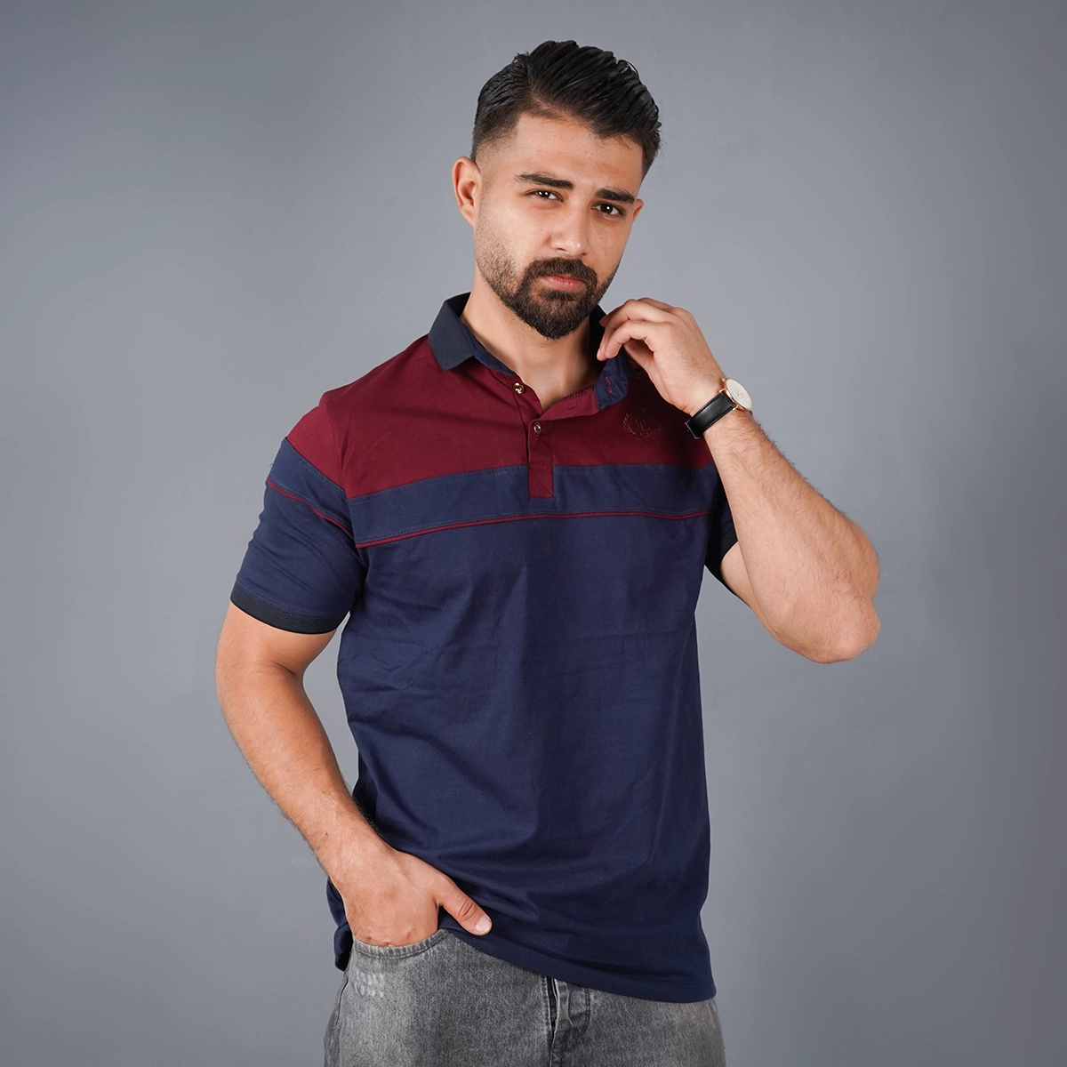 تیشرت مردانه یقه فرنچ سرمه ای مدل Bahman