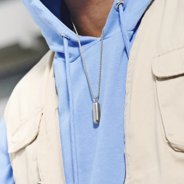 گردنبند کپسولی