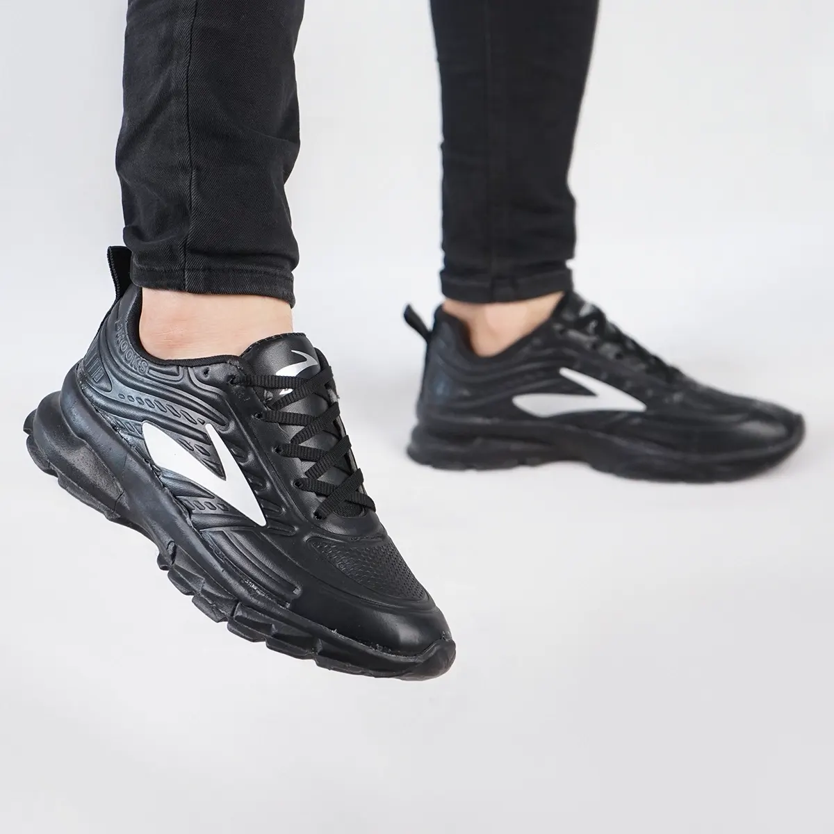 کفش ورزشی مردانه مشکی طوسی مدل Padman