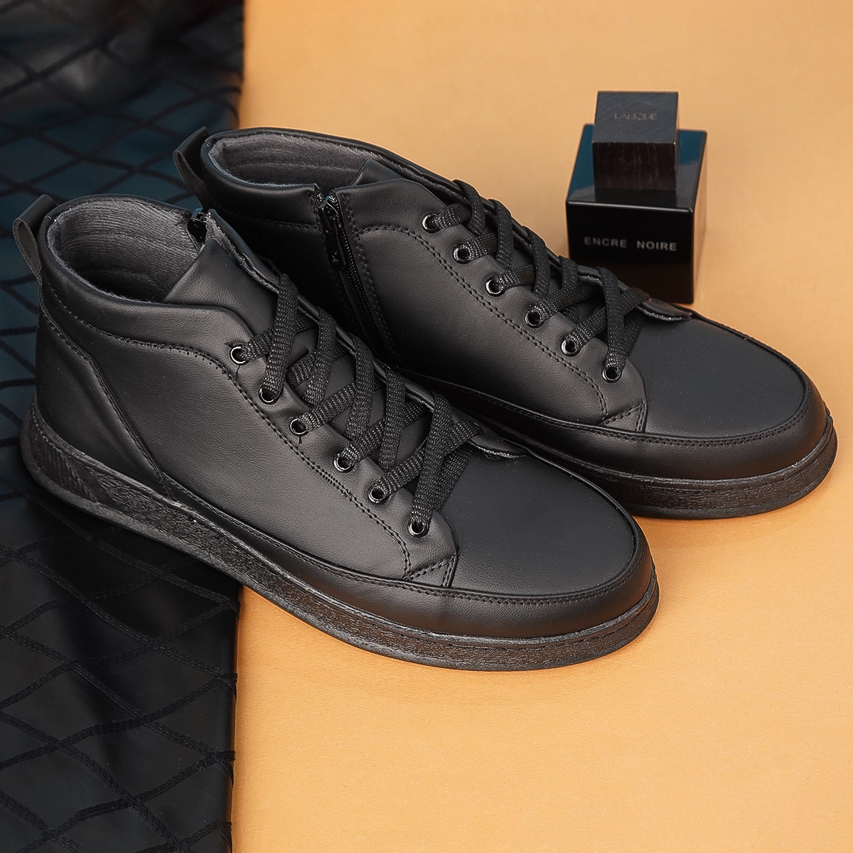 نیم بوت راحتی مردانه مشکی مدل Ravin