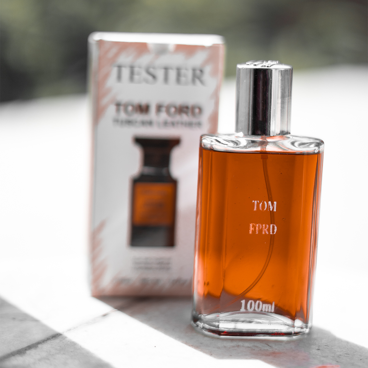 عطر مردانه Tom Ford مدل Tuscan Leather