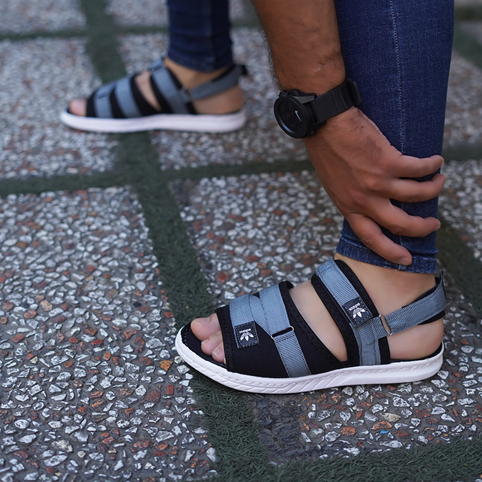 صندل مردانه طوسی تیره مشکی مدل Havin