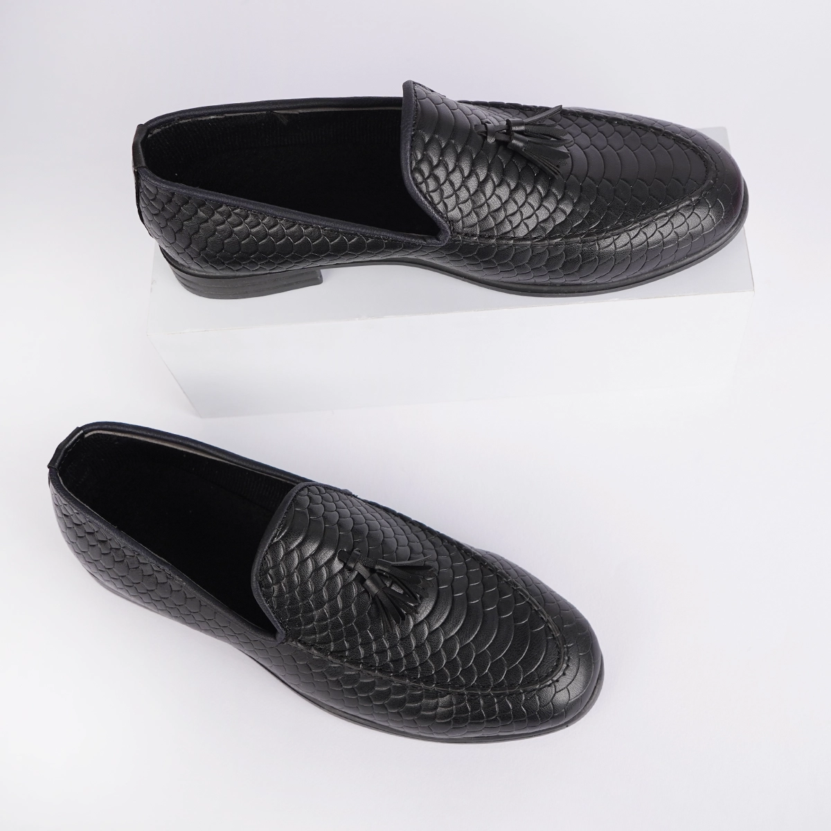 کفش کالج طرحدار مردانه مدل higo