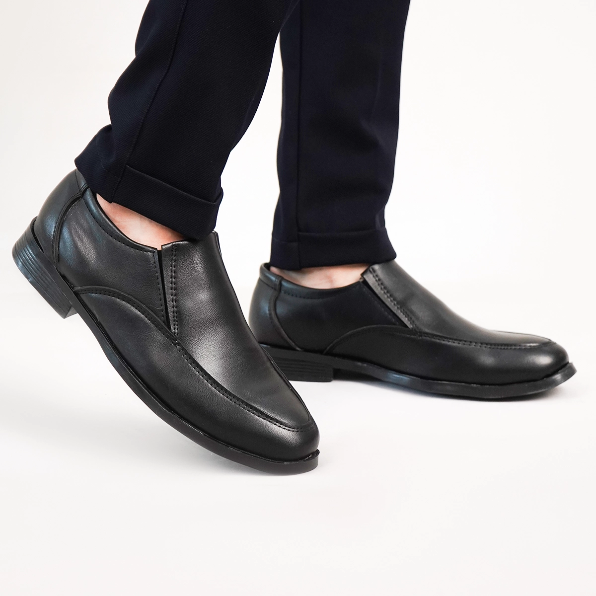 کفش رسمی ساده مردانه بغل کشی مدل Tamora